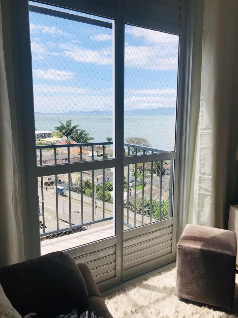 Apartamento Na Palhoca, Com Vista Para O Mar, Proximo A Mercados, Padarias E Farmacias. ภายนอก รูปภาพ