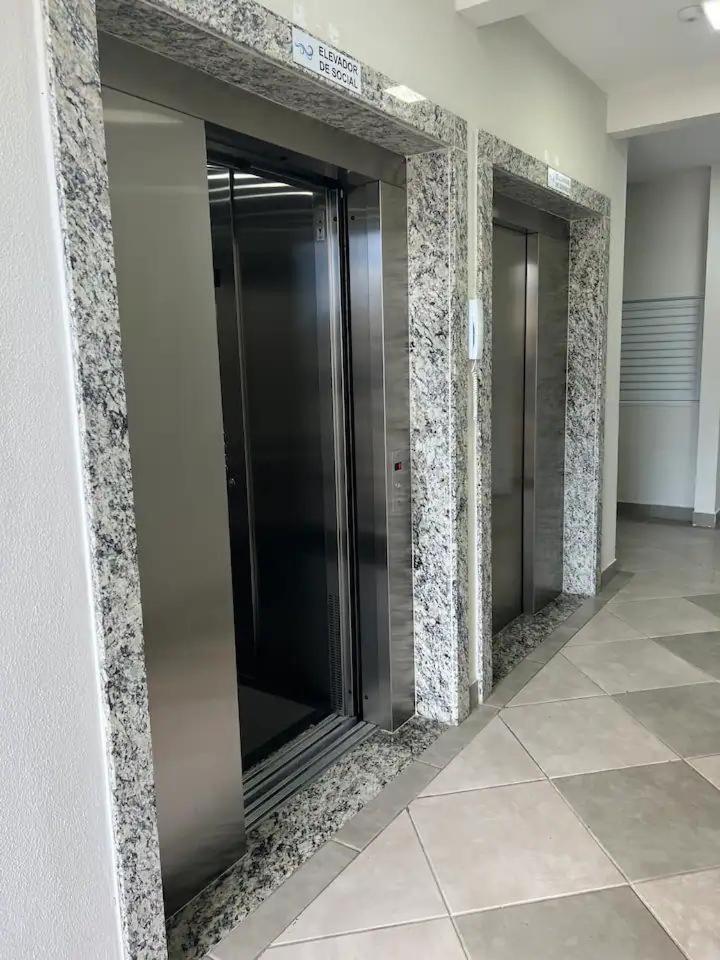 Apartamento Na Palhoca, Com Vista Para O Mar, Proximo A Mercados, Padarias E Farmacias. ภายนอก รูปภาพ