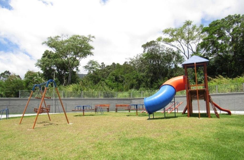 Apartamento Na Palhoca, Com Vista Para O Mar, Proximo A Mercados, Padarias E Farmacias. ภายนอก รูปภาพ